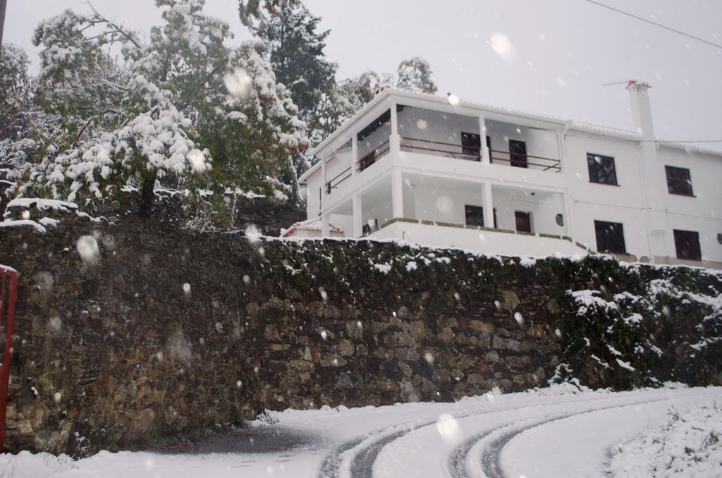 マンテイガス Casa Cerro Da Correiaゲストハウス エクステリア 写真